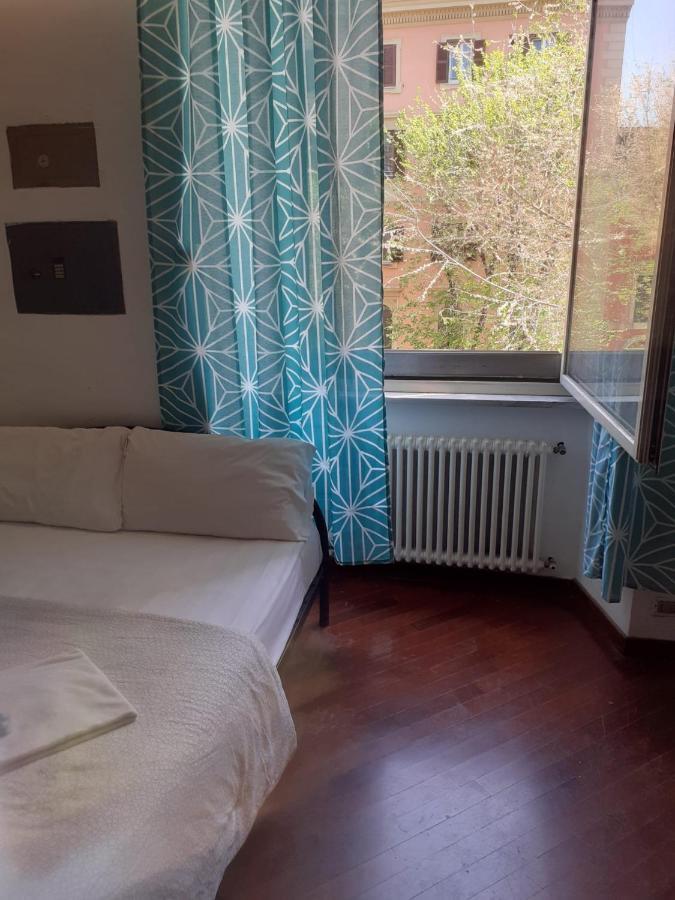 Hostel Happy Rzym Zewnętrze zdjęcie